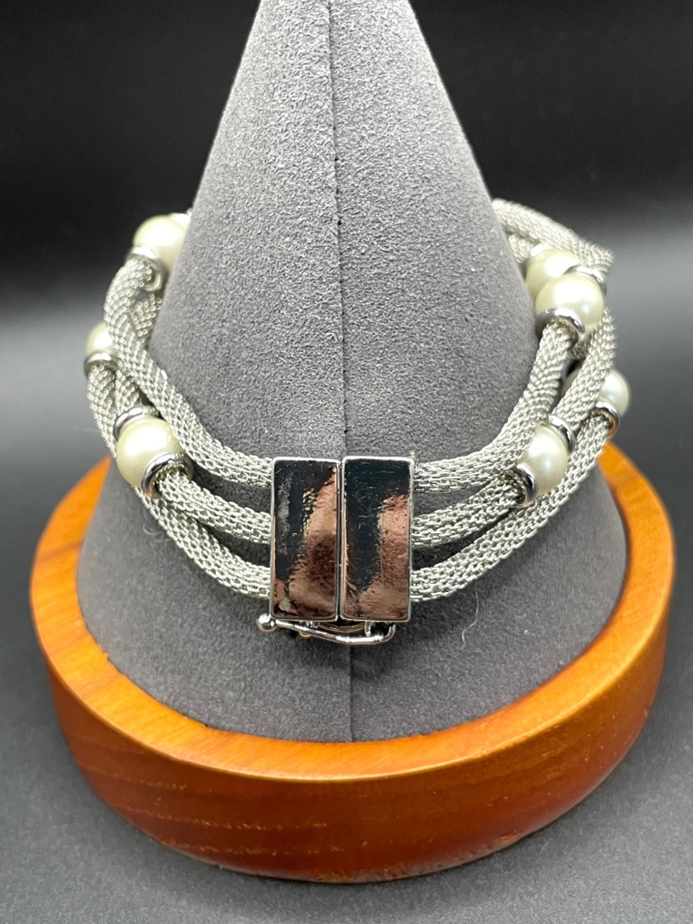 Anne Klein 3 Row Silver Tone Mesh Faux Pearl Bracelet 7 1/2" - Picture 2 of 14